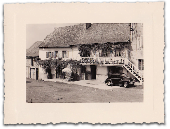 Ancienne photo de la façade du batiment